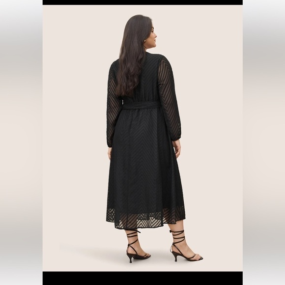 NWT Chiffon Geometric overlay long sleeve dress plus 22/24 🌺🌹🌸 163 Rare - Picture 3 of 11